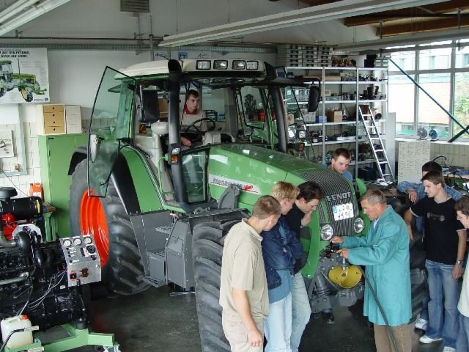 Hochleistung in moderner Technik - Landmaschinentechnik. Hochleistung in moderner Technik - Landmaschinentechnik.