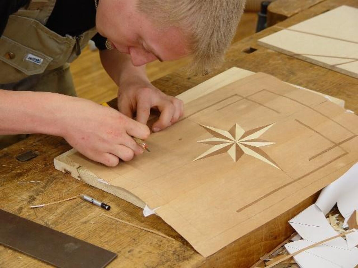 Idee und Können in Holz - der Schreiner. Idee und Können in Holz - der Schreiner.