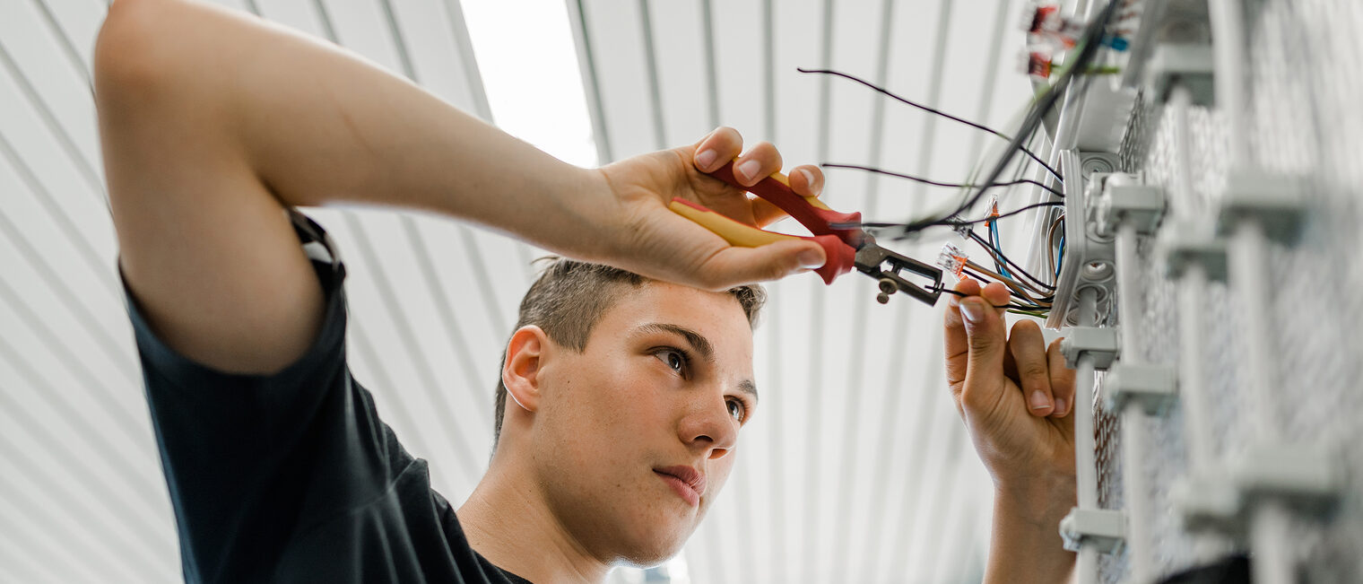 Schulabgänger haben aktuell glänzende Aussichten, im Handwerk noch ihre Traumausbildungsstelle zu finden.