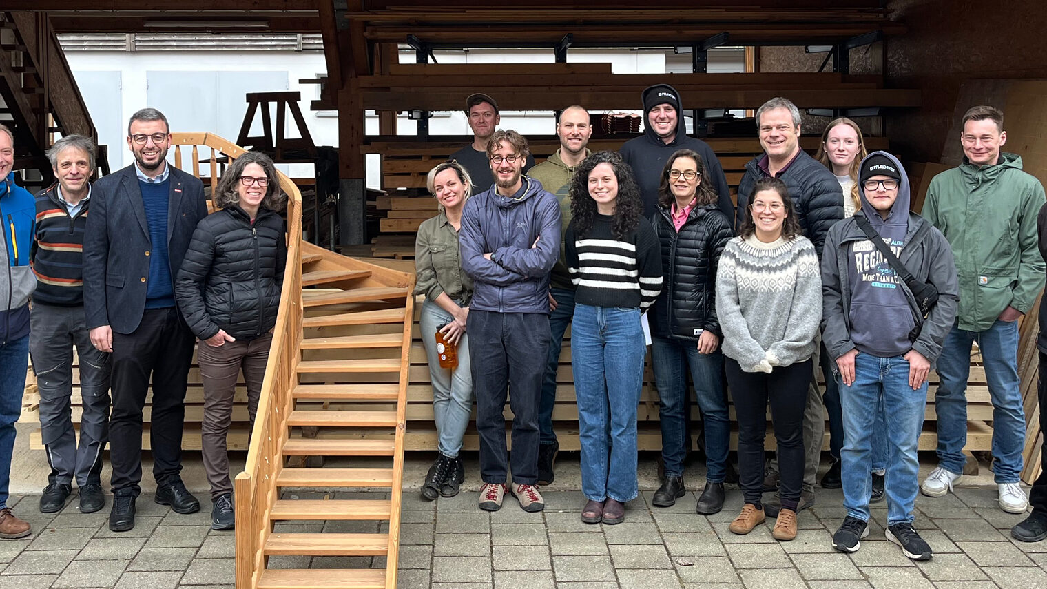 Gruppenfoto der kanadischen Studierenden.