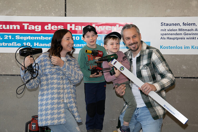 Die Fotobox war ein Publikumsmagnet - hier durften die Gäste ein Erinnerungsfoto mit nach Hause nehmen. 