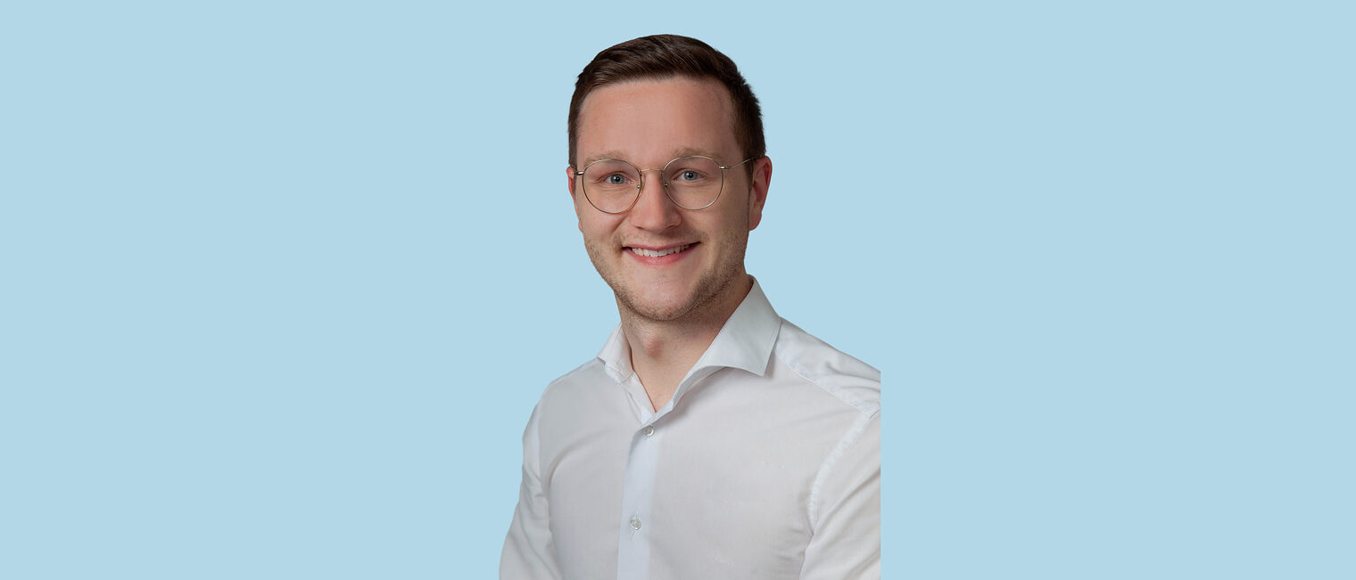 Johannes Altweck verstärkt als neuer Betriebsberater das Team der Handwerkskammer in Passau. Johannes Altweck verstärkt als neuer Betriebsberater das Team der Handwerkskammer in Passau.