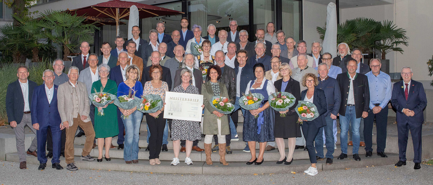 Goldene Meisterbriefverleihung in Straubing 2025 Goldene Meisterbriefverleihung in Straubing 2025